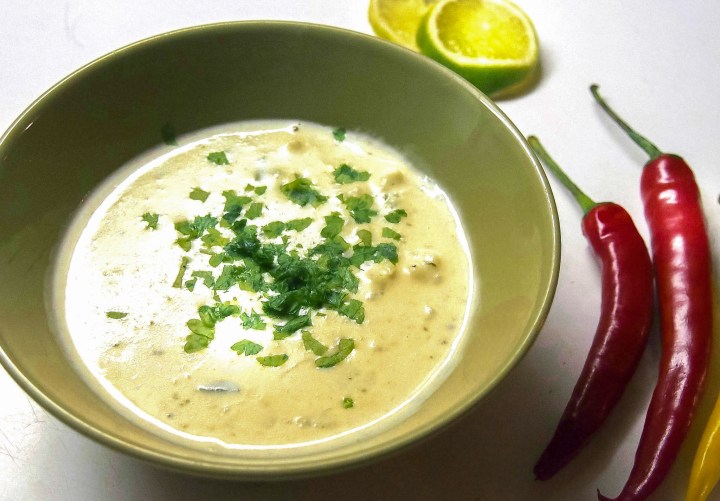 Kukkakaalikeitto Koskenlaskijalla