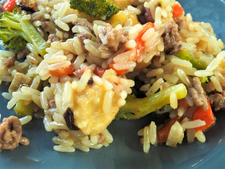 Jauheliha- ja savupekonirisotto Muurikalla